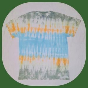 Tie dye shirt medium